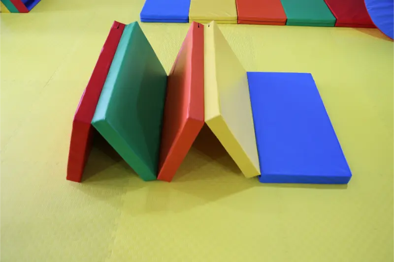 XOT XIN OUTAI süvendab toodete uurimis- ja arendustegevust, pakkudes kohandatud pehmeid varustuslahendusi ülemaailmsetele lastespordiasutustele