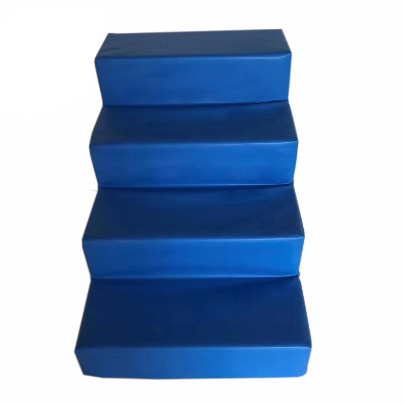 Neljaastmeline trepp